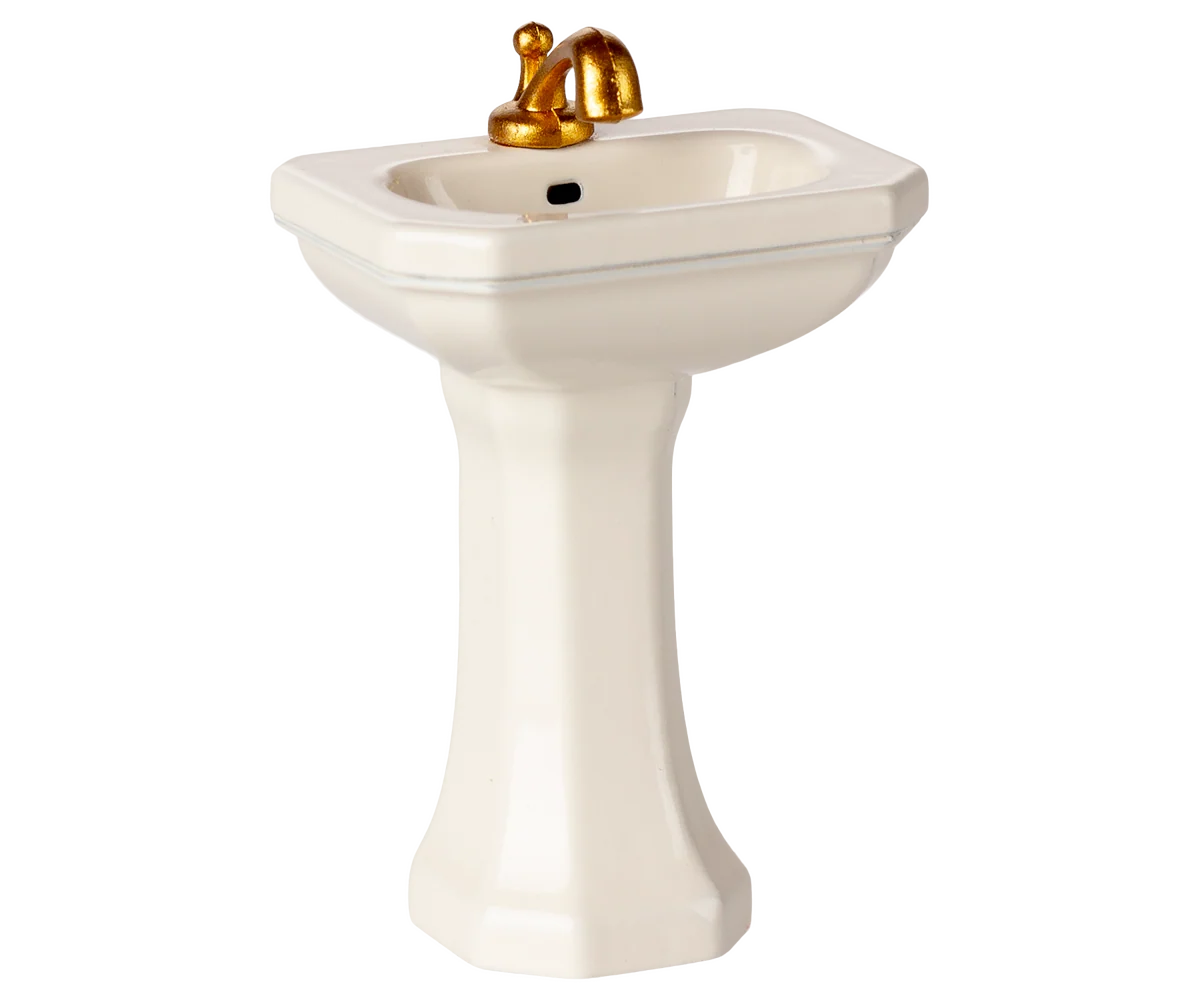 Maileg Furniture and Accessories