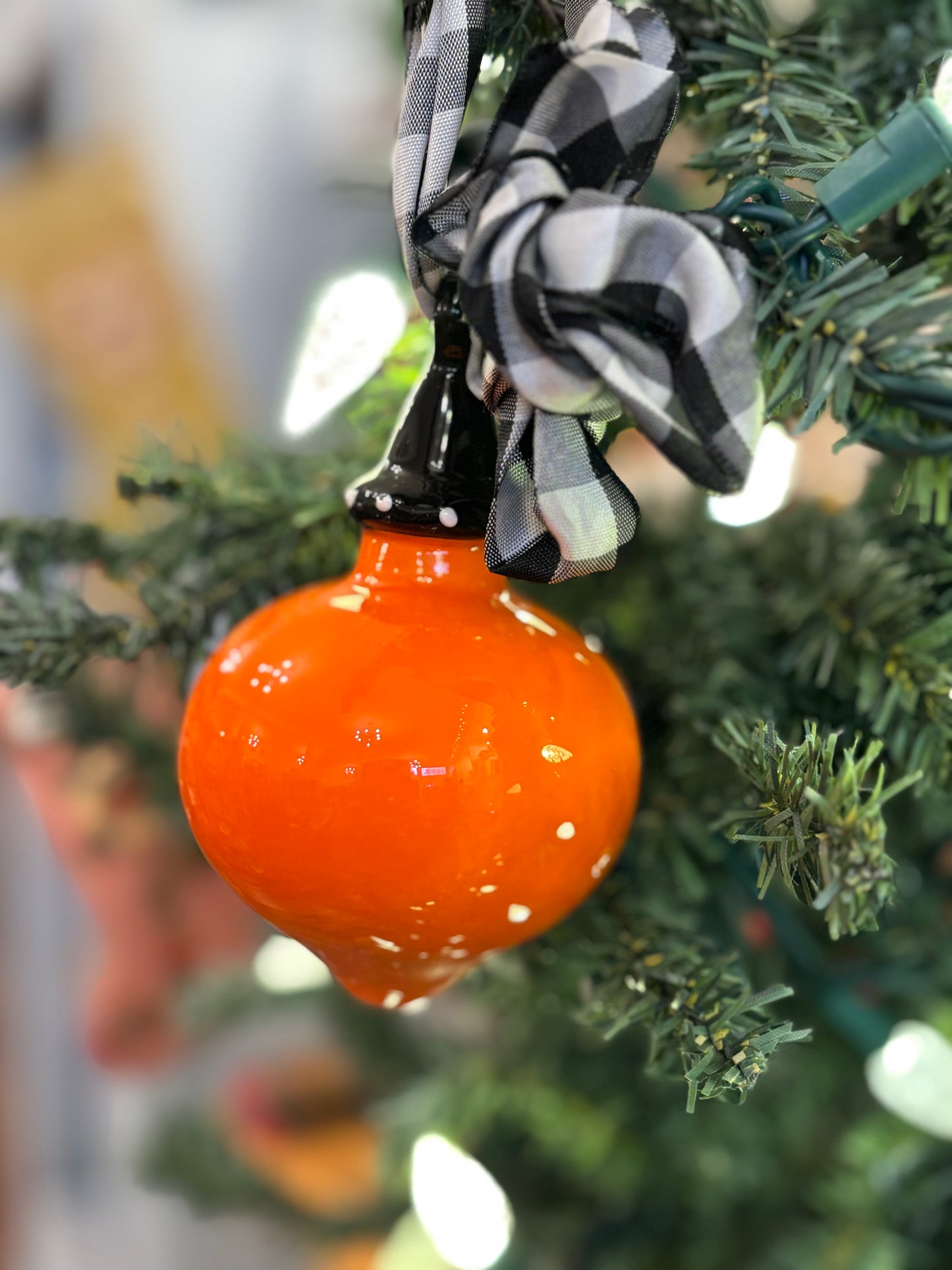 Clay Chick Ceramics Bulbs